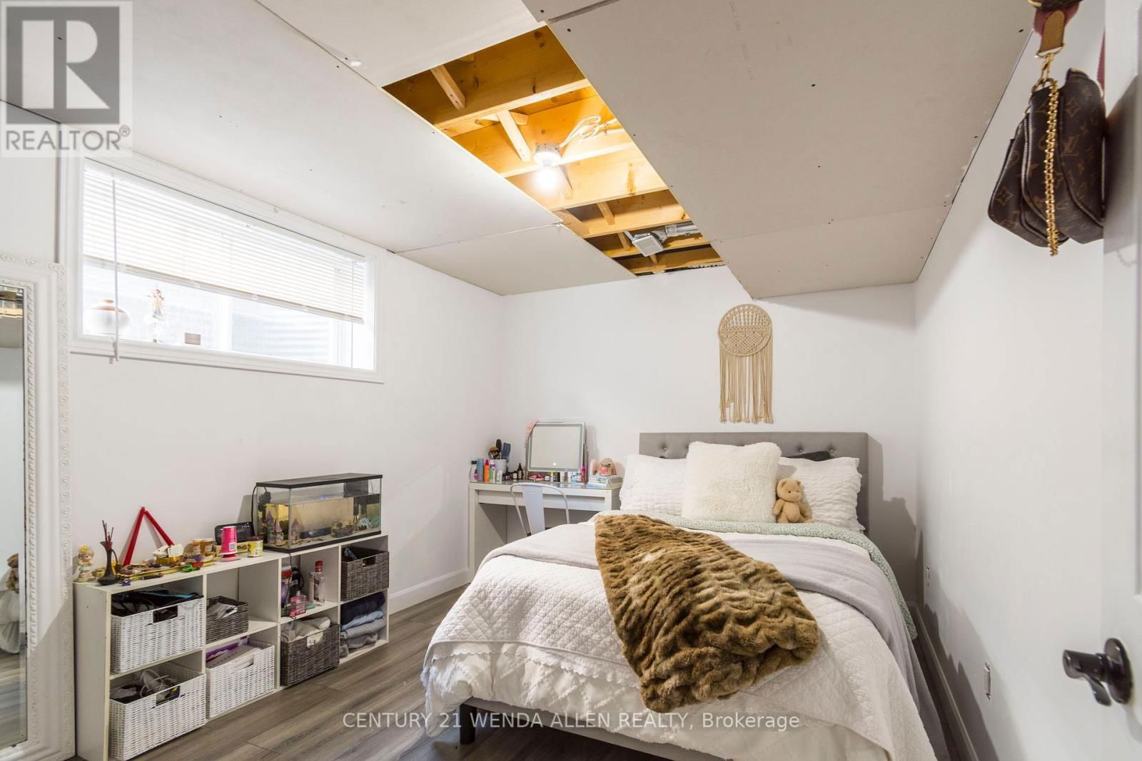 6 CARRICK STREET Image 26