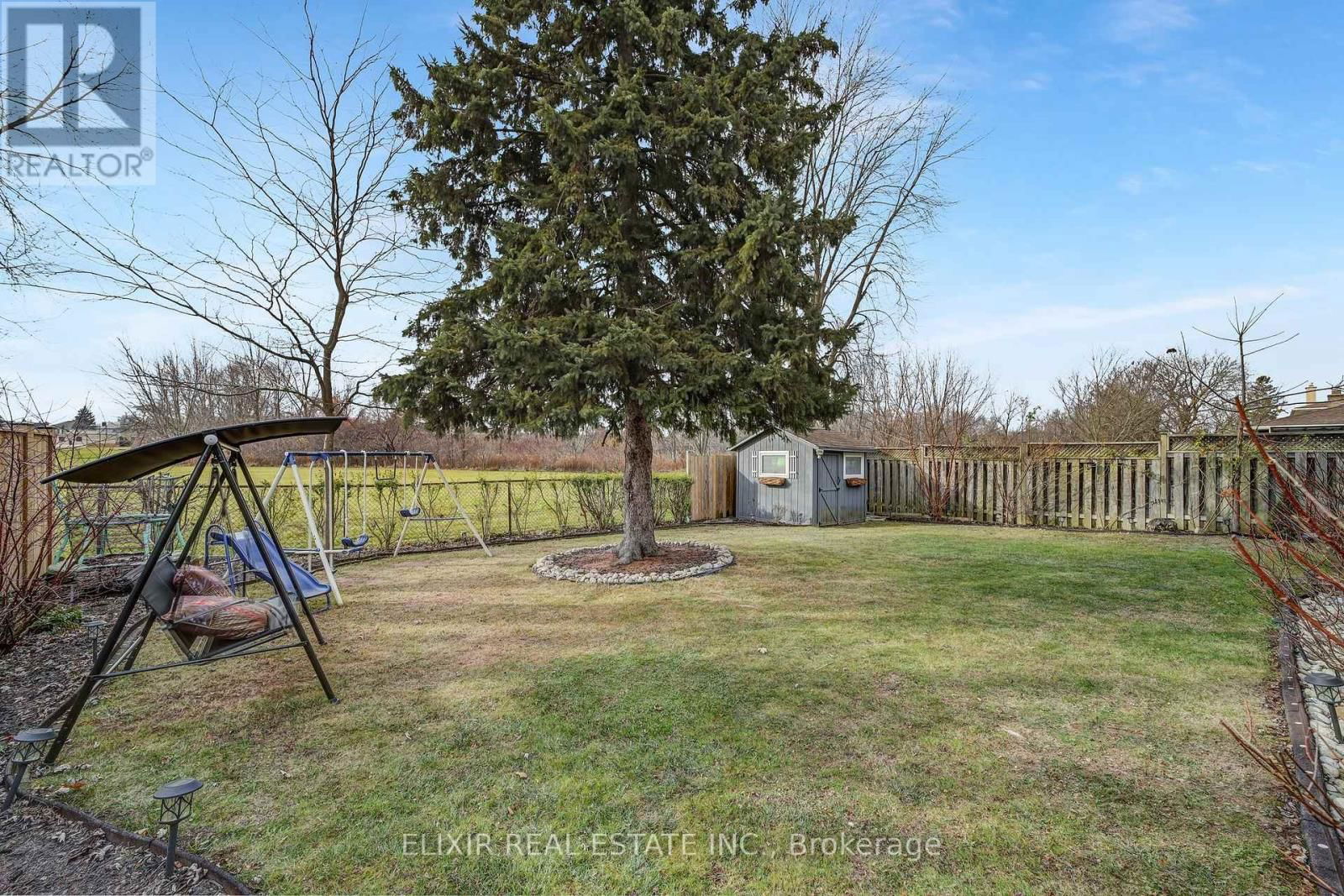 53 WINDING WAY Image 35