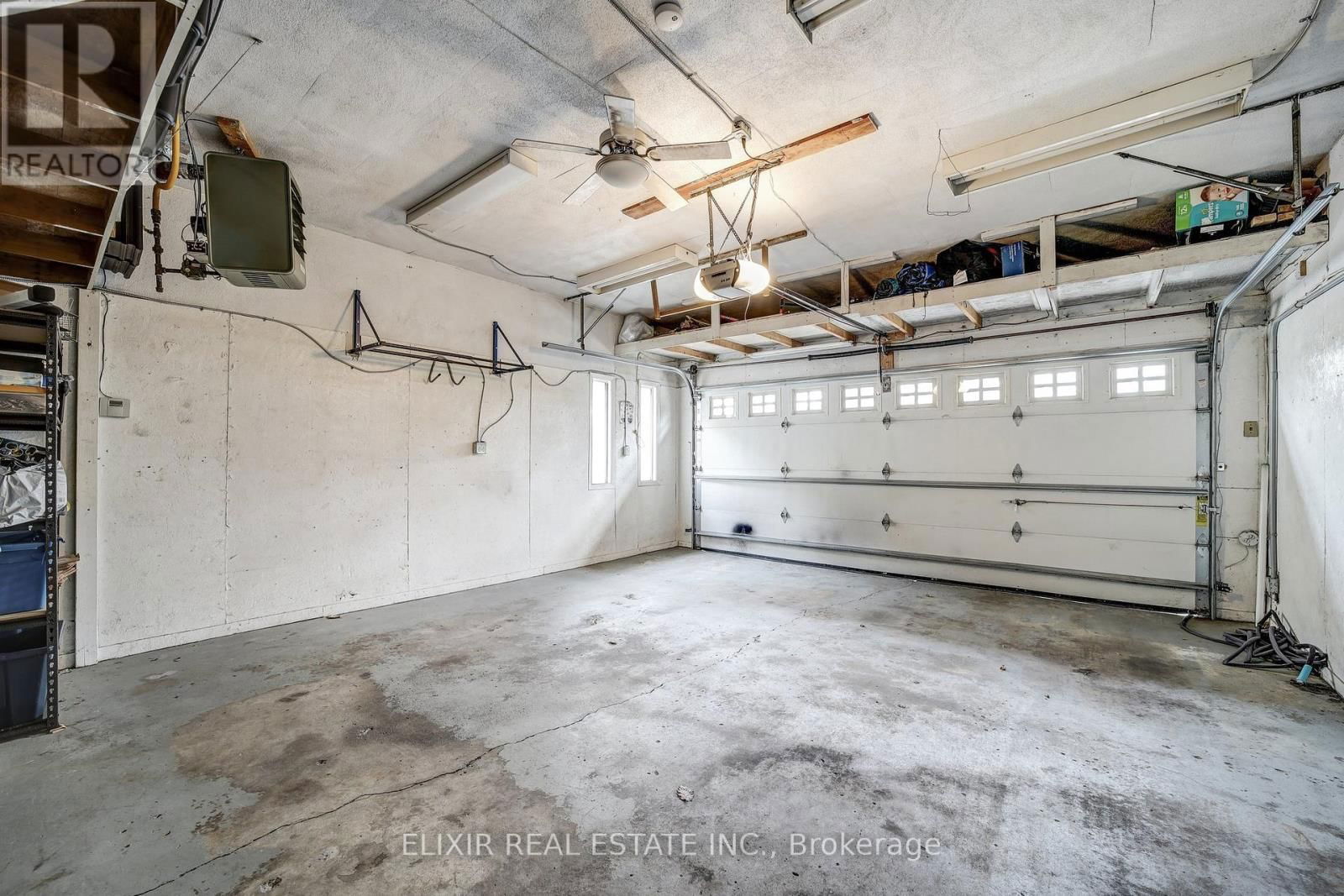 53 WINDING WAY Image 38