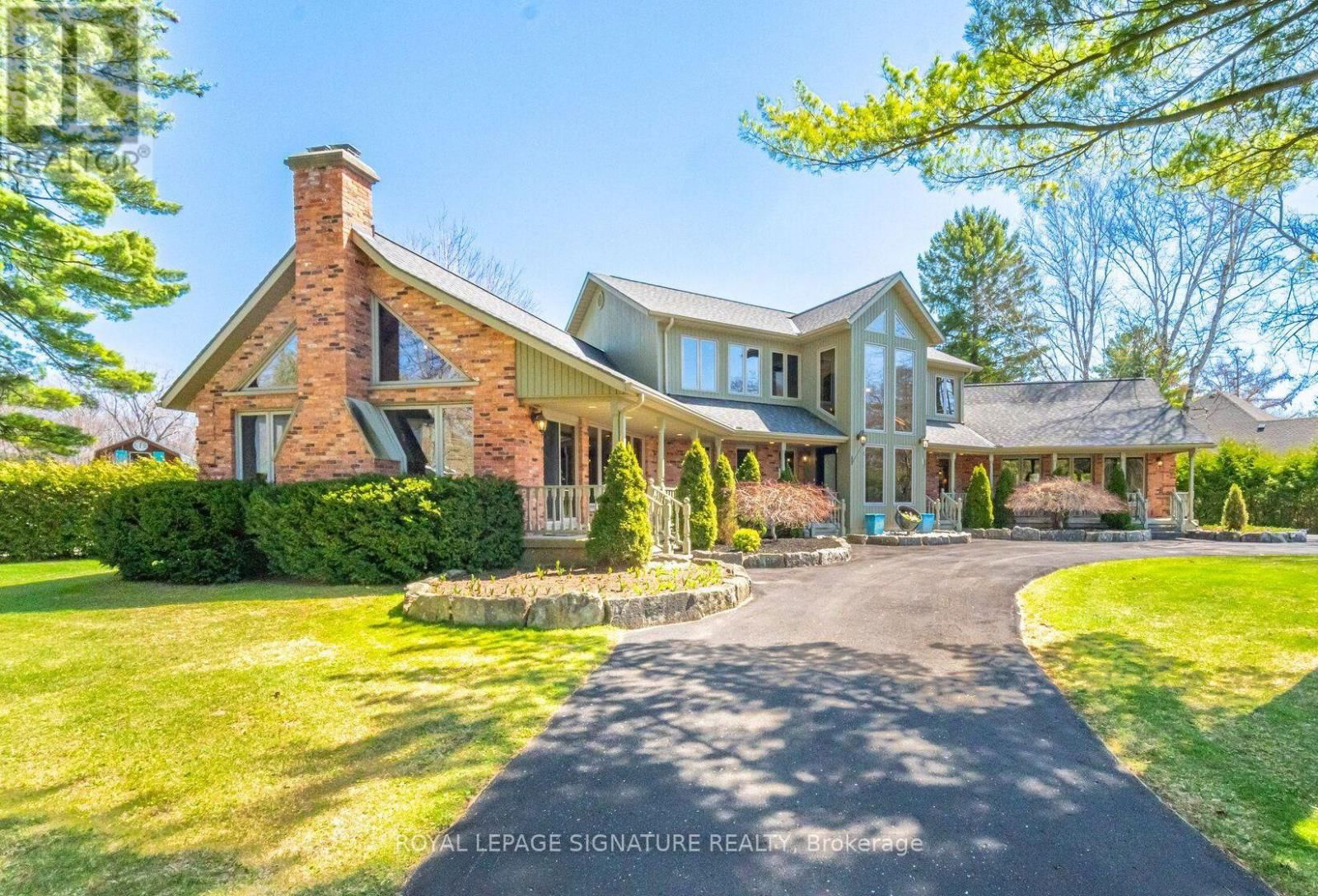 587 HILLCREST ROAD Image 2