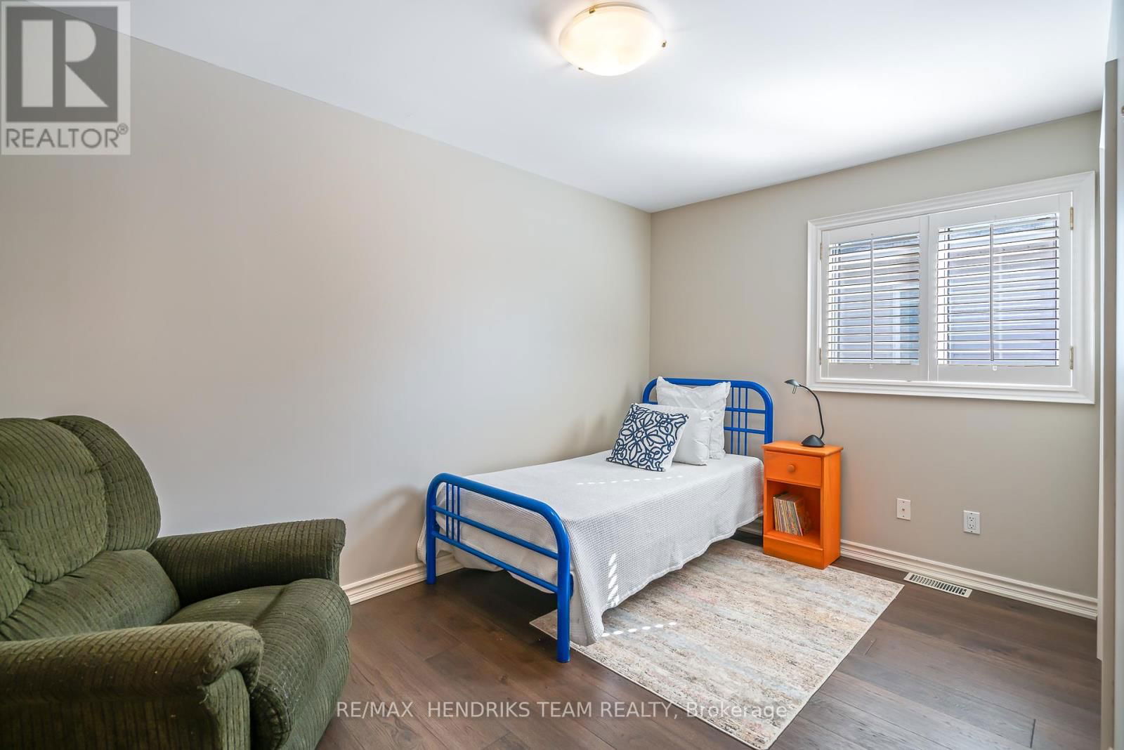 6 COUNTRYSIDE DRIVE Image 31