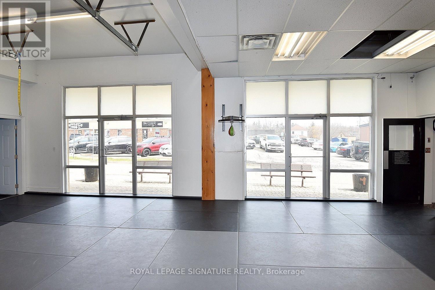 10 FRANKLIN STREET Image 14