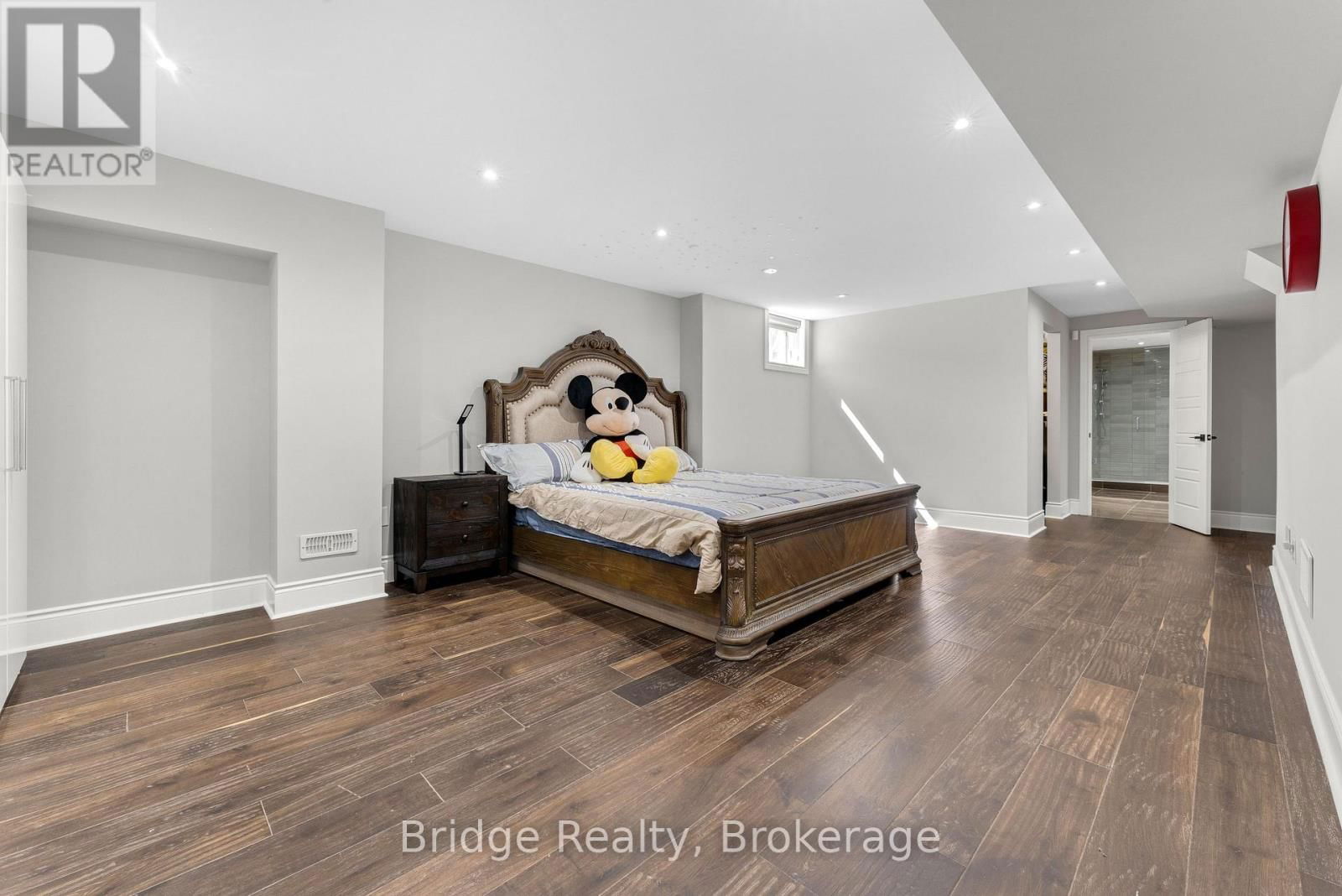 700 ARTHUR PARKER AVENUE Image 23
