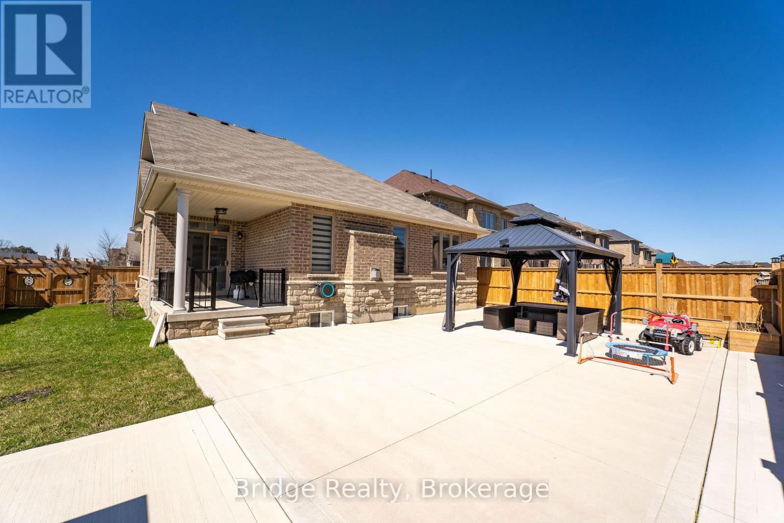 700 ARTHUR PARKER AVENUE Image 33