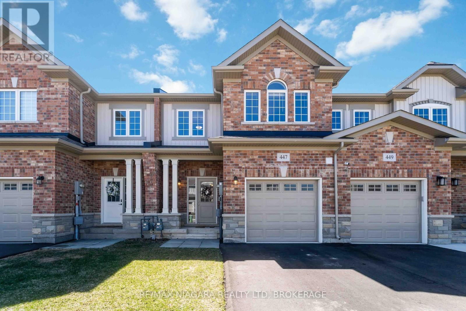 447 VIKING STREET Image 1
