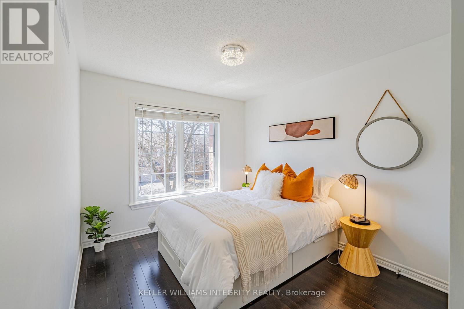 6308 SABLEWOOD PLACE Image 32