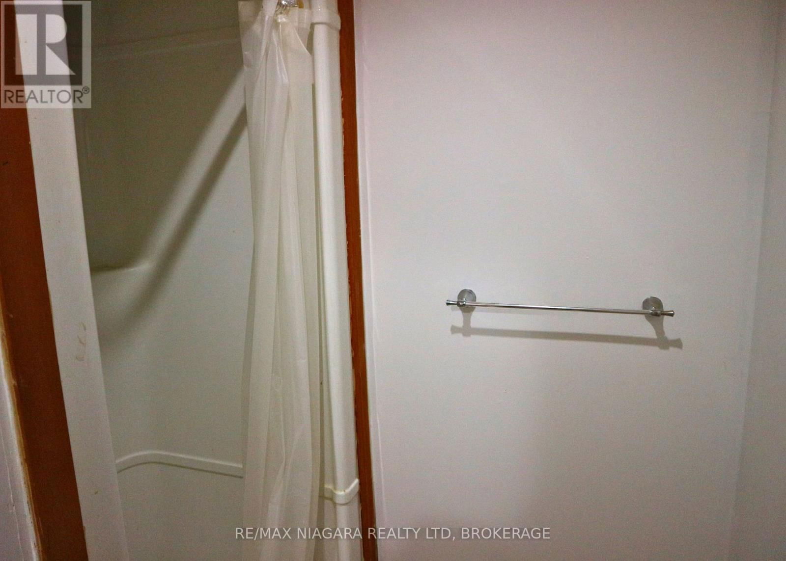 Unit #2 - 3600 GARRISON ROAD Image 11
