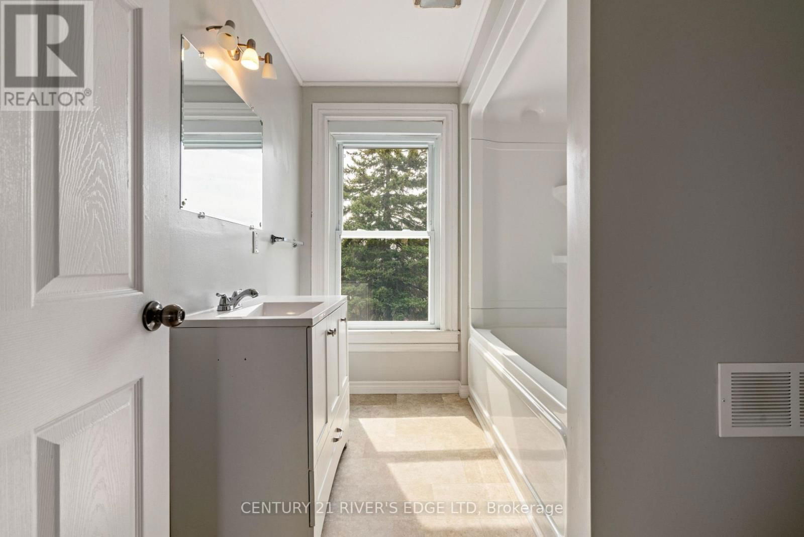 501 CHURCH STREET Image 21