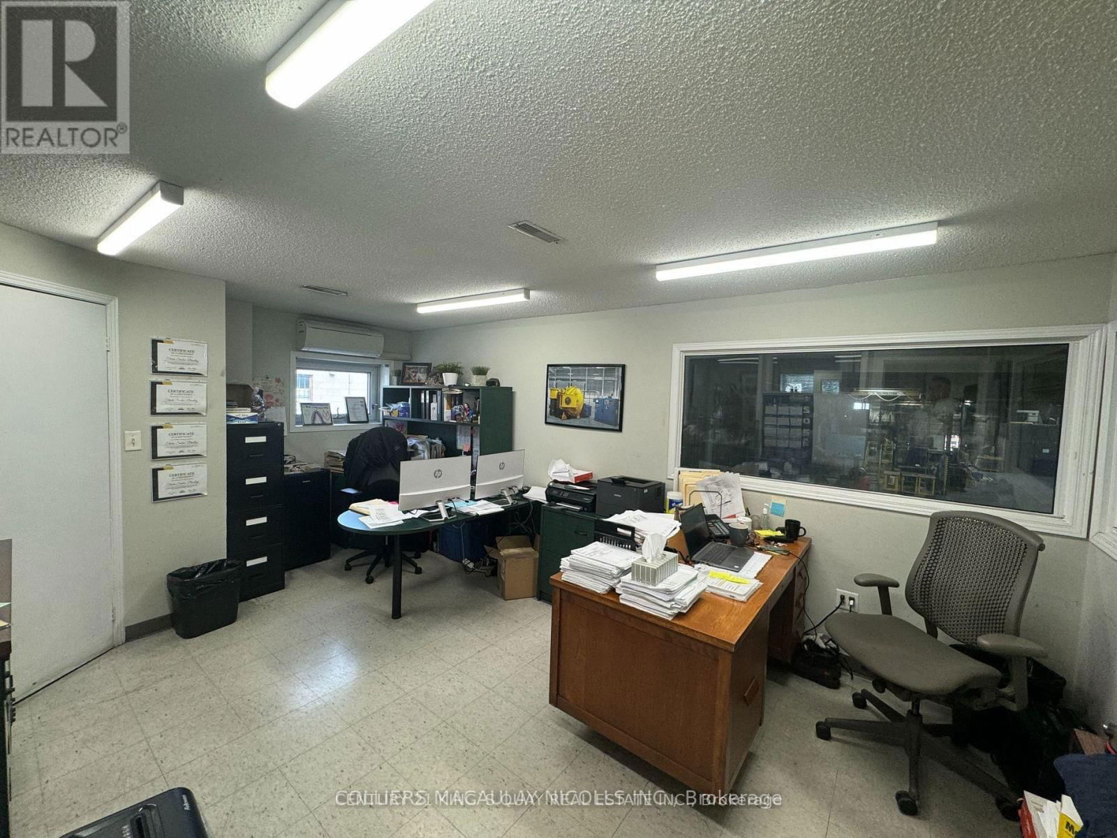 295 ARVIN AVENUE Image 3