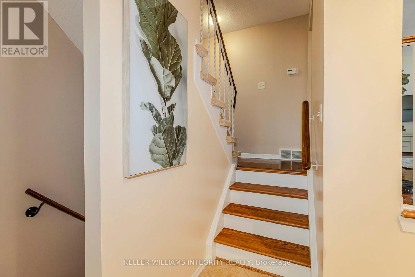 6 BEAUFORT DRIVE Image 10