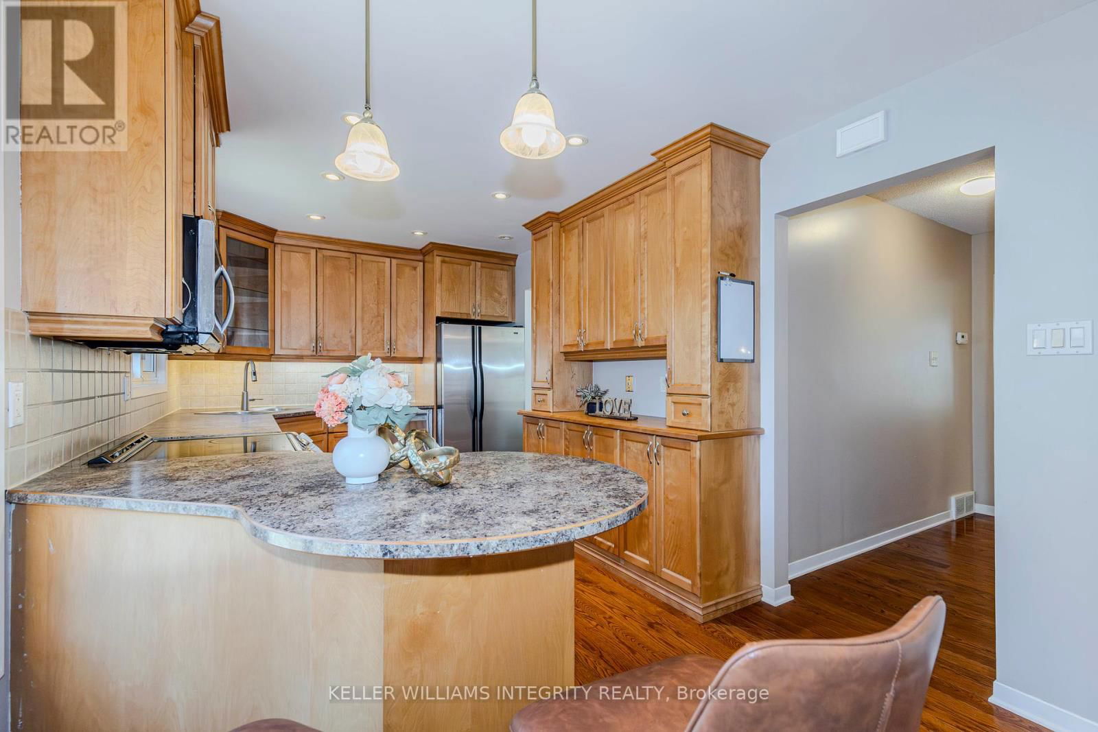 6 BEAUFORT DRIVE Image 19