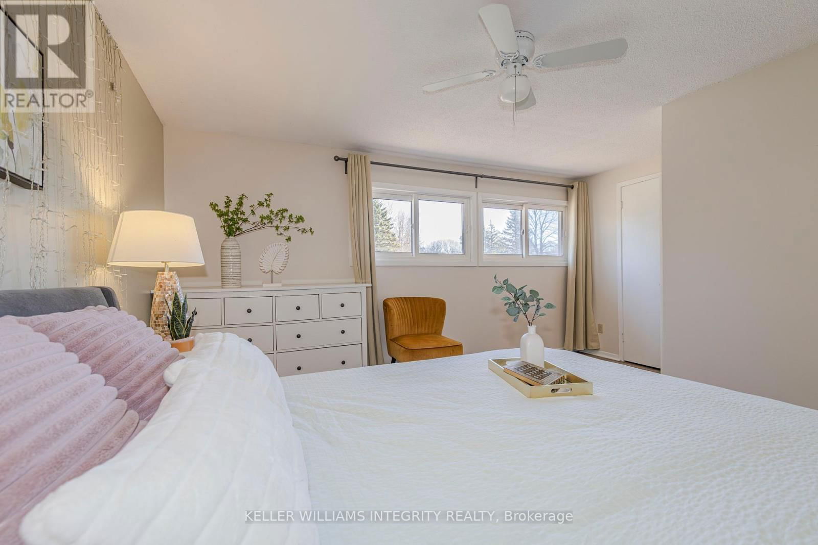 6 BEAUFORT DRIVE Image 27