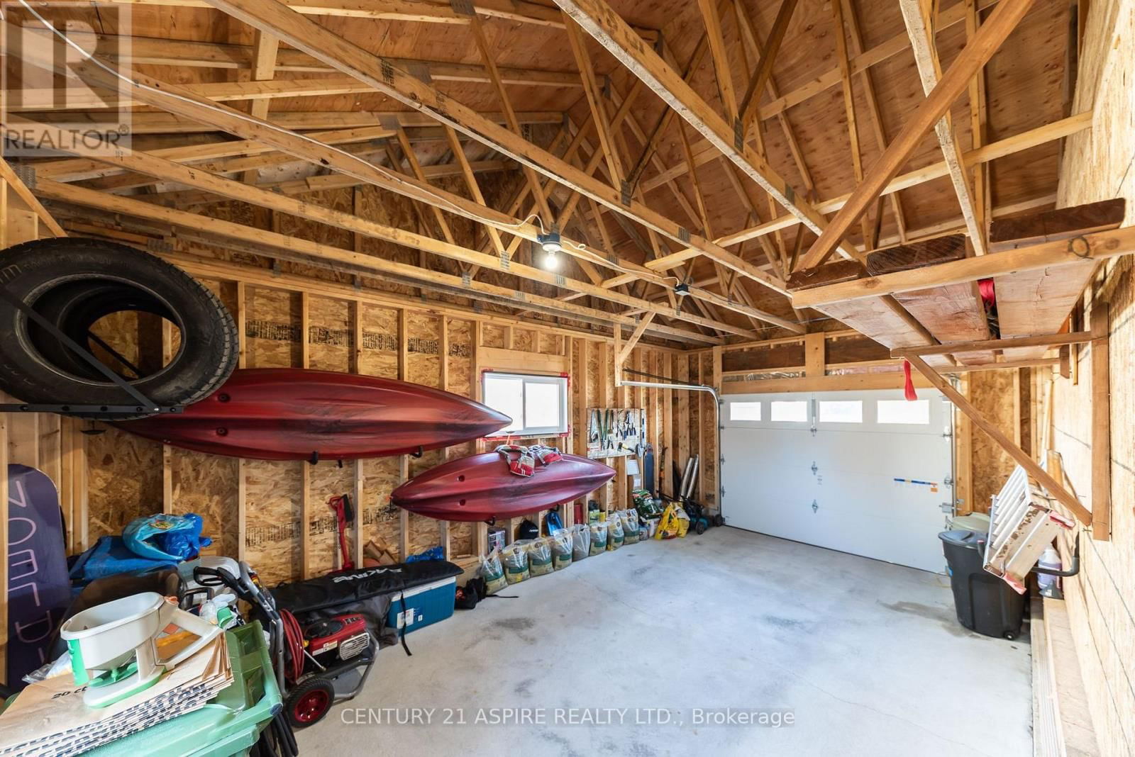 491 HERBERT STREET Image 10