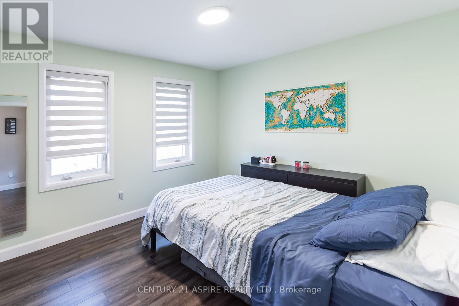 491 HERBERT STREET Image 20
