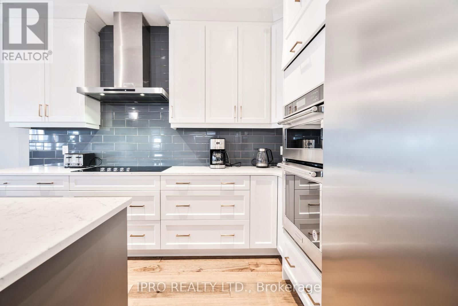 47 HOMESTEAD WAY Image 12
