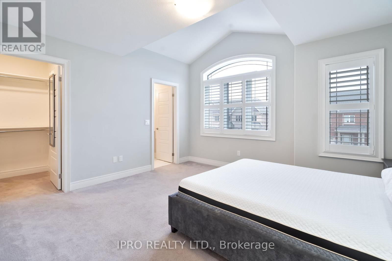 47 HOMESTEAD WAY Image 25