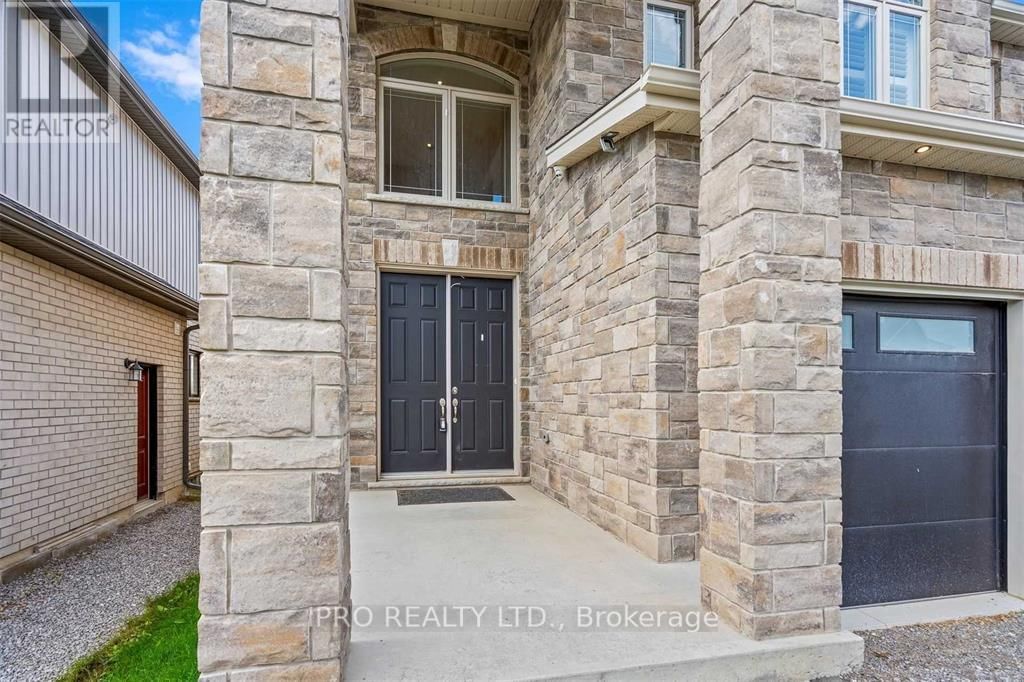 47 HOMESTEAD WAY Image 3