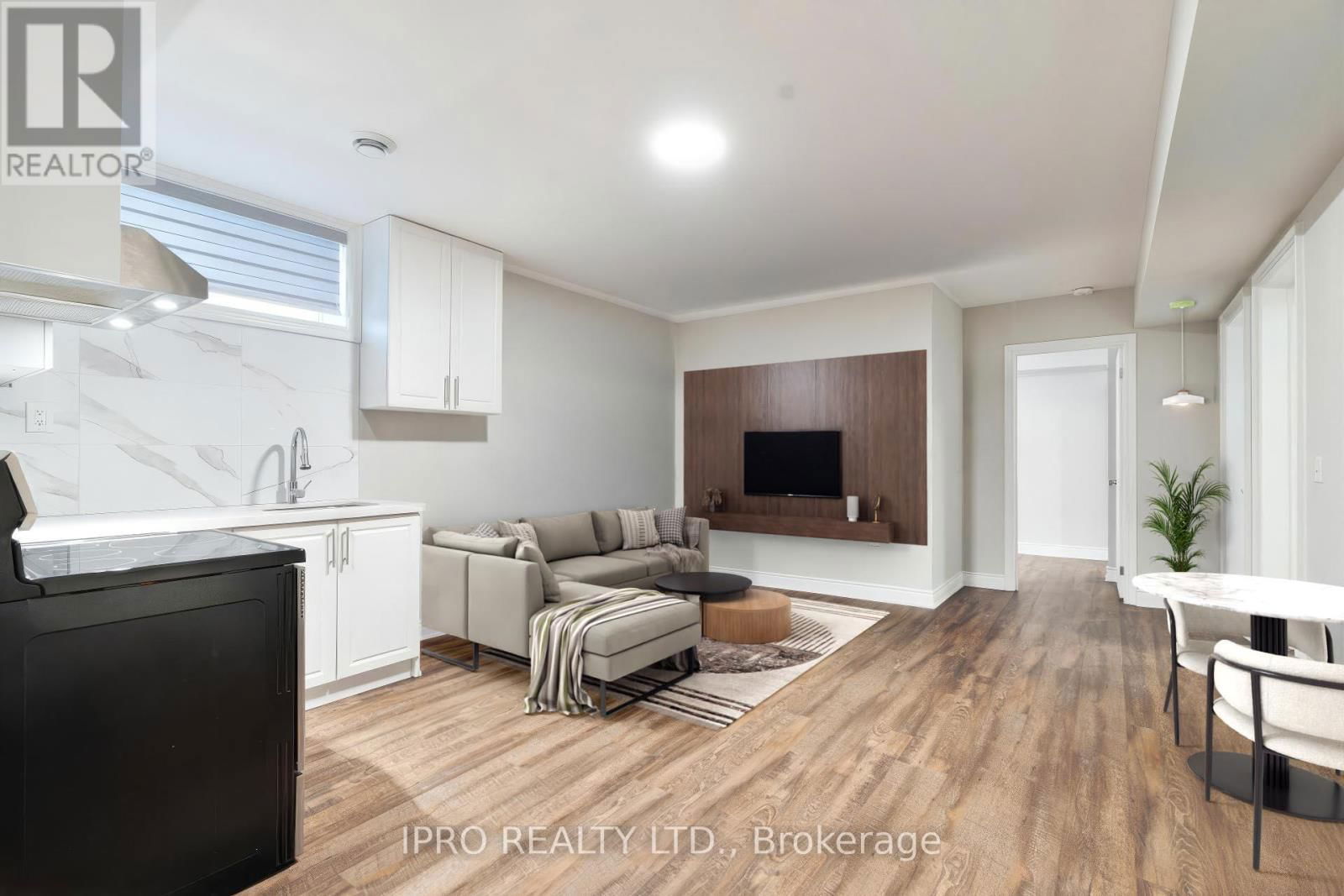 47 HOMESTEAD WAY Image 33