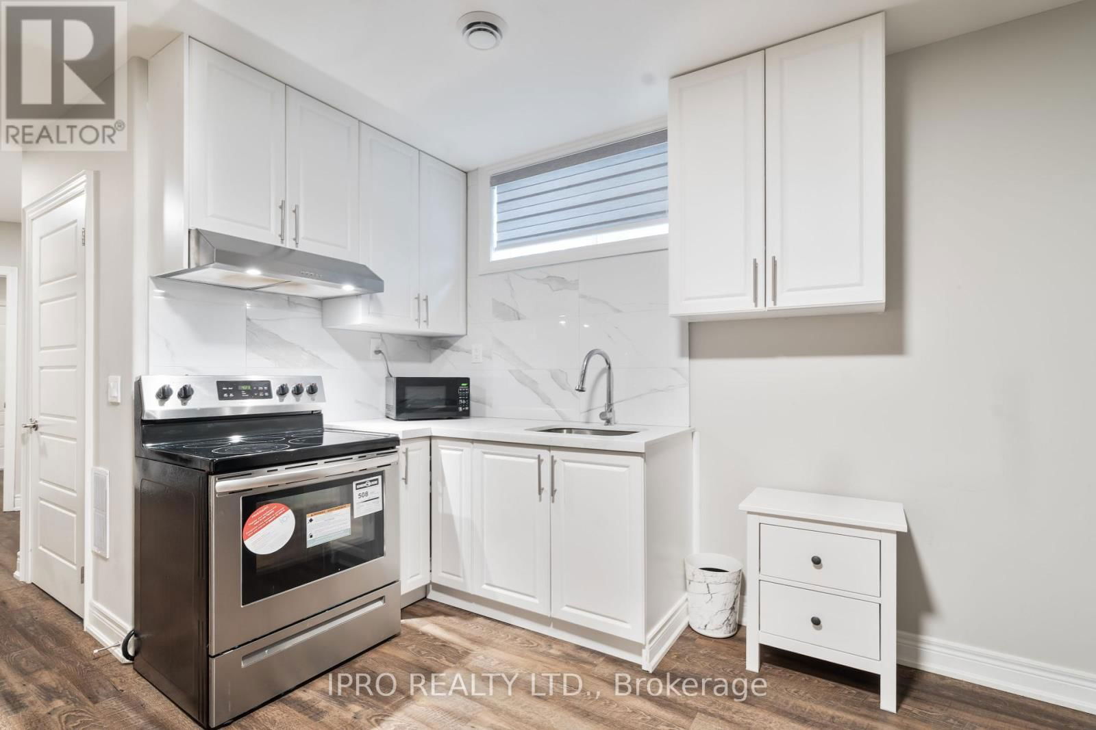 47 HOMESTEAD WAY Image 37