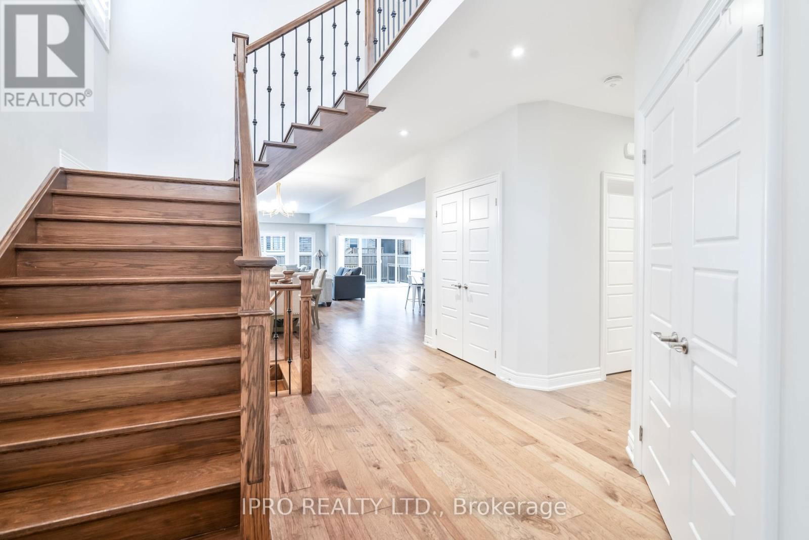 47 HOMESTEAD WAY Image 4