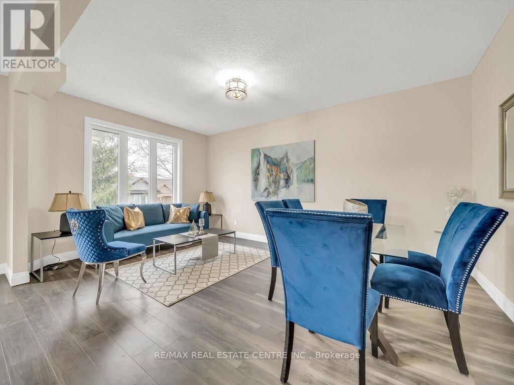 256 KING STREET WEST Image 13
