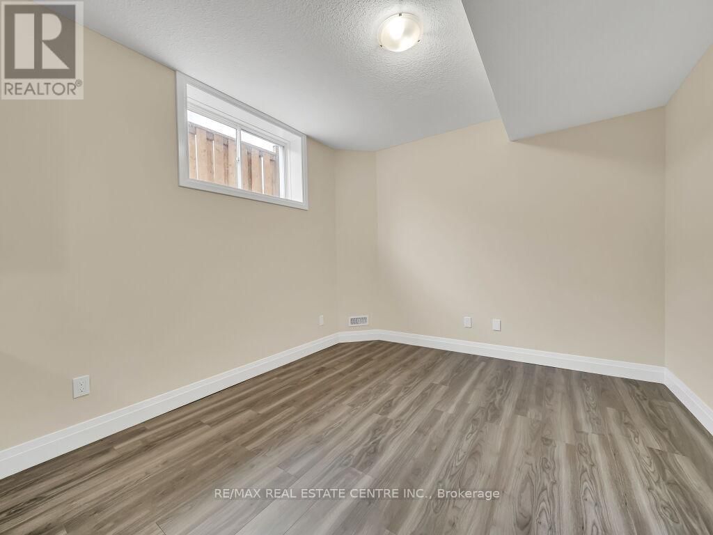 256 KING STREET WEST Image 41