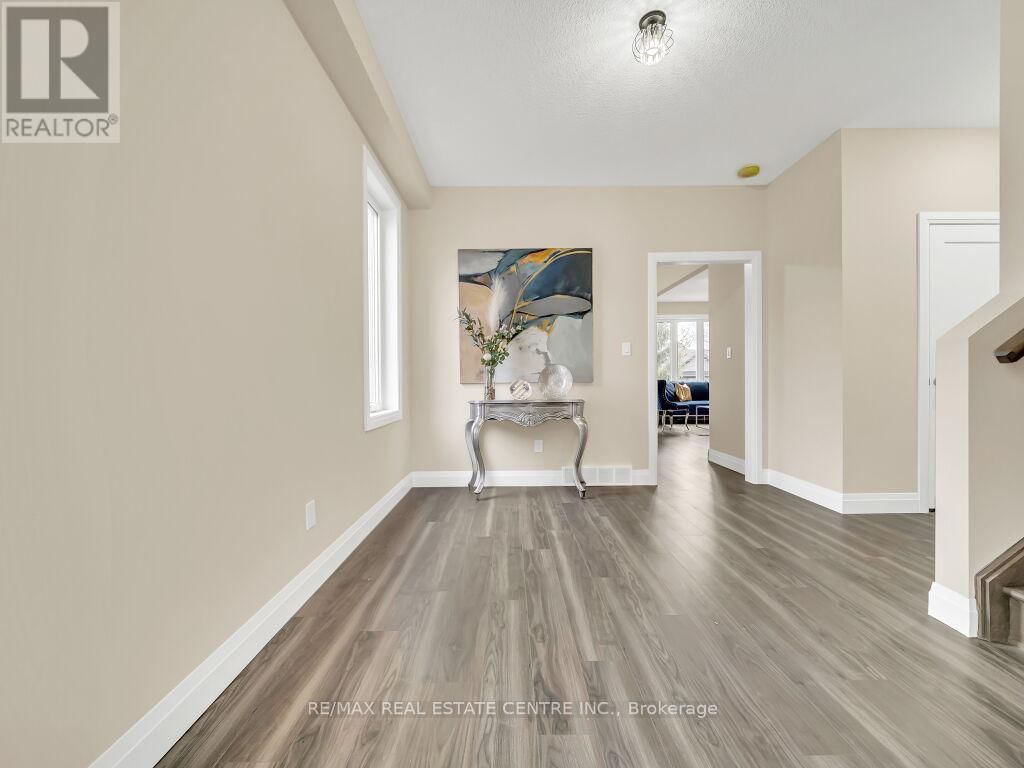 256 KING STREET WEST Image 9