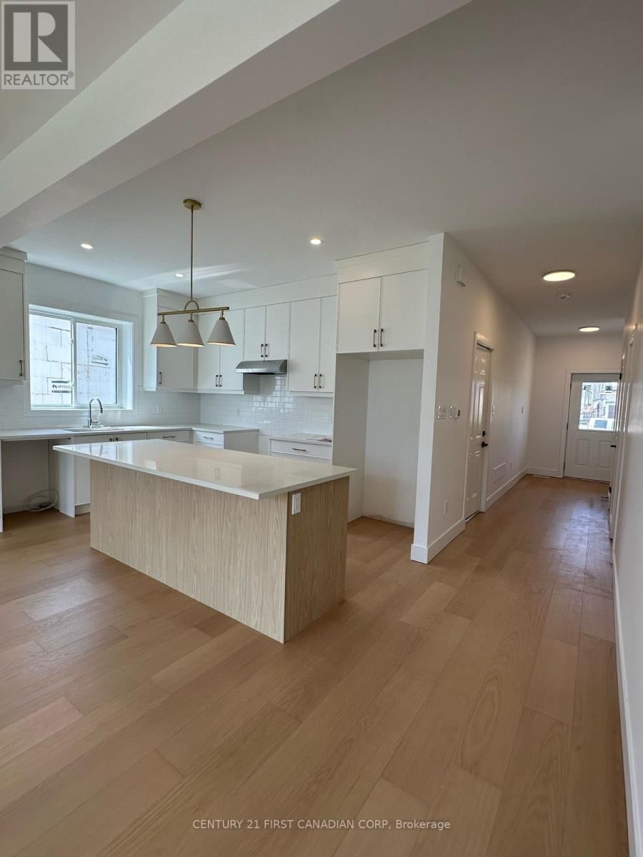 1328 BUSH HILL LINK Image 3