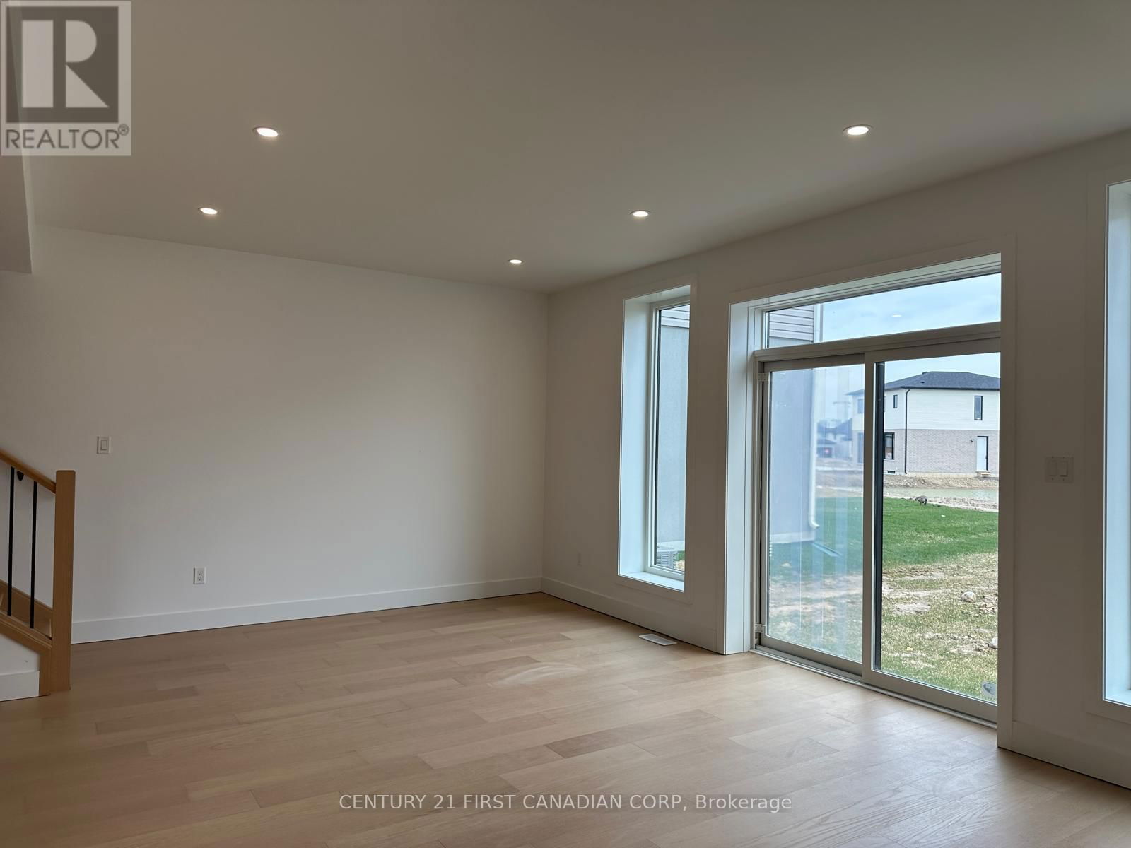 1328 BUSH HILL LINK Image 6