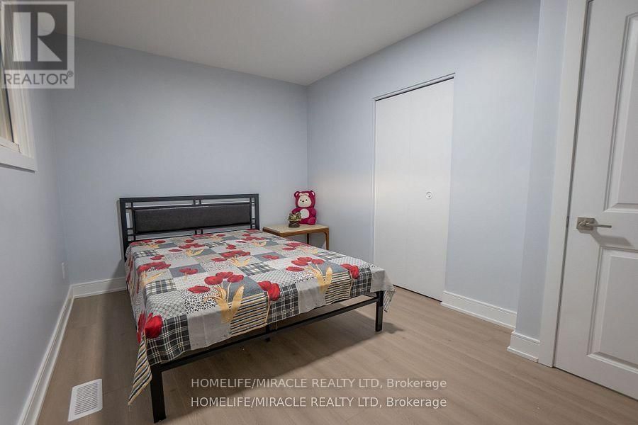 41 GRANDE AVENUE Image 13