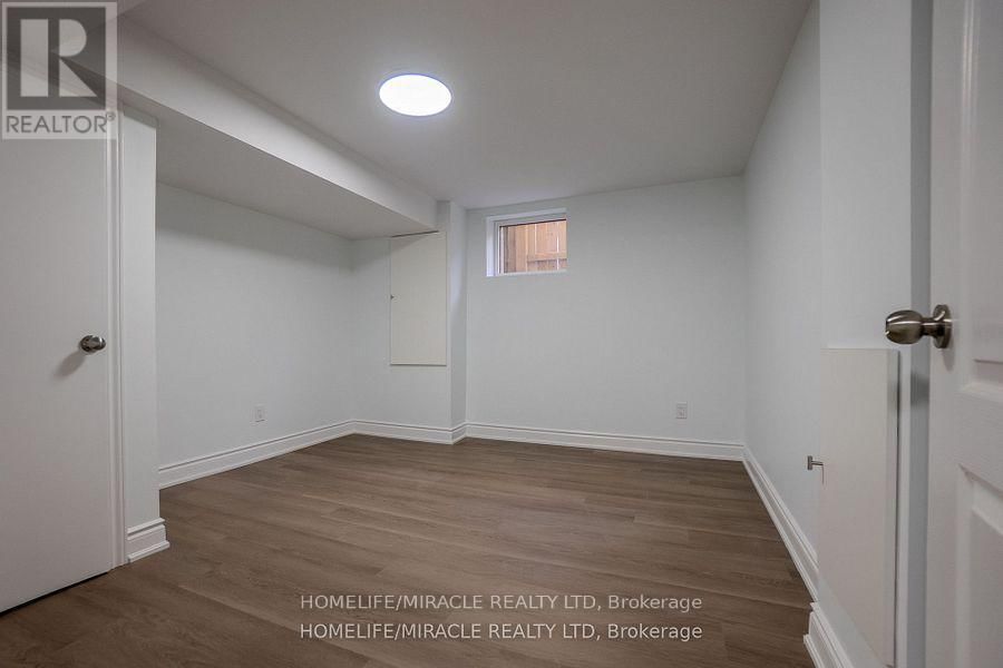 41 GRANDE AVENUE Image 28