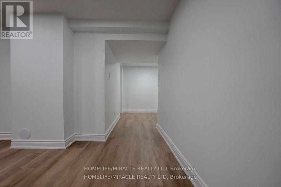 41 GRANDE AVENUE Image 30