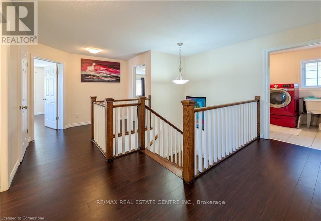 240 BISMARK DRIVE Image 17