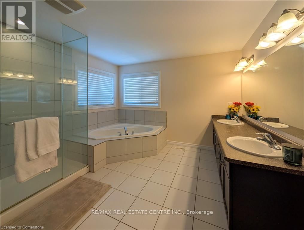 240 BISMARK DRIVE Image 20