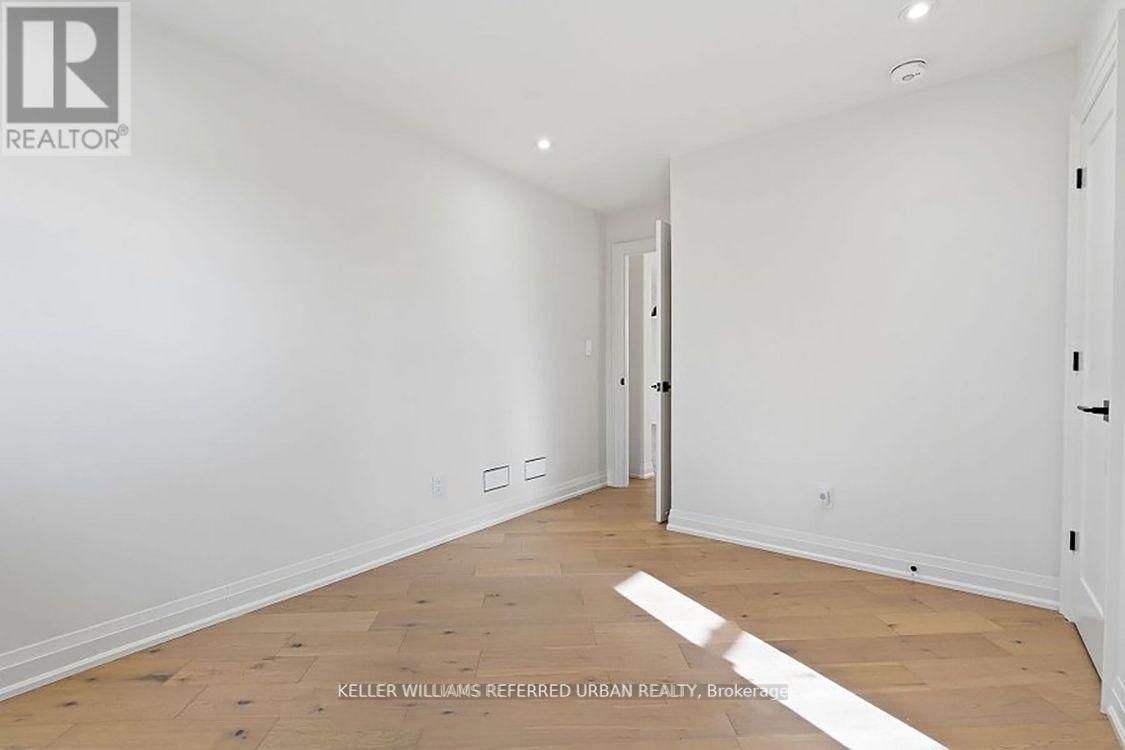 197 CATHERINE STREET Image 19
