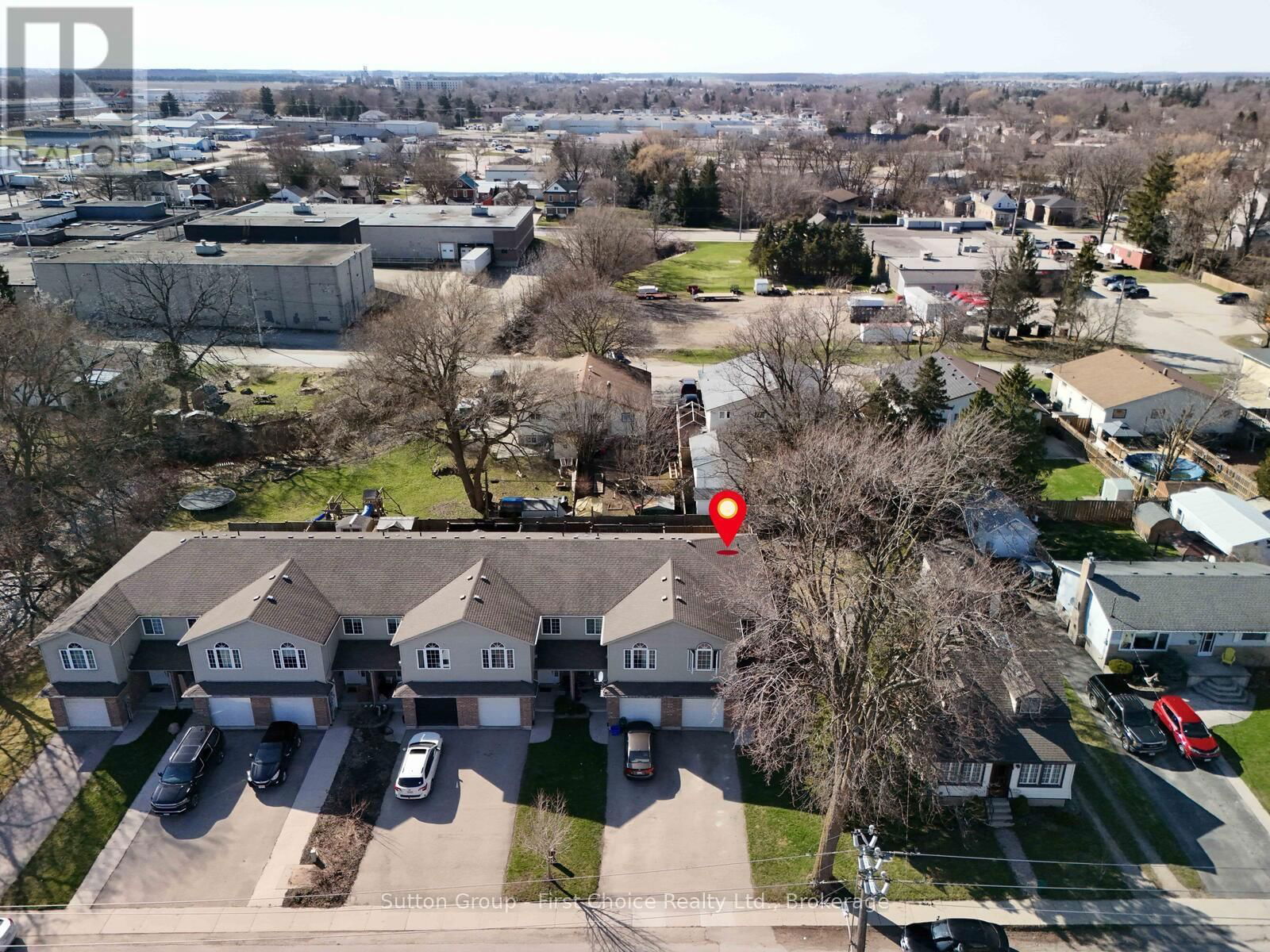 280 RAILWAY AVENUE Image 28