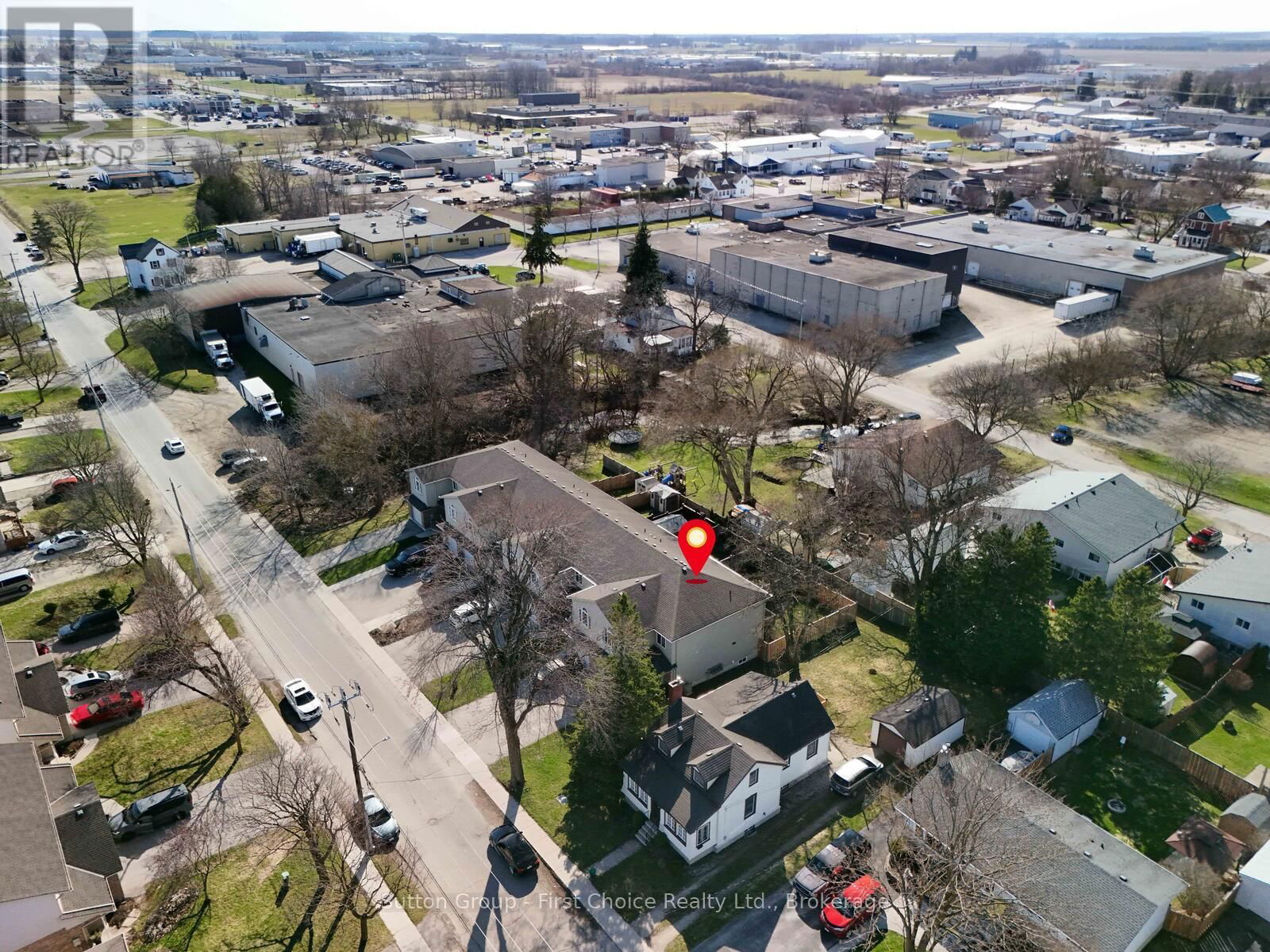 280 RAILWAY AVENUE Image 29