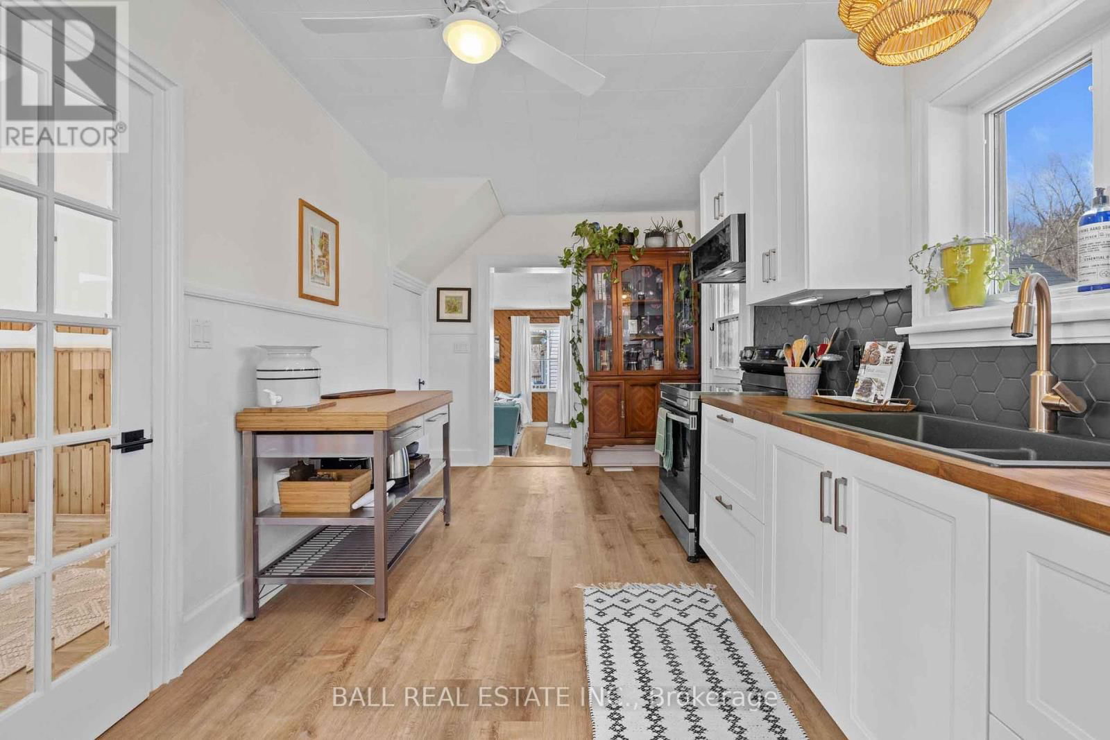 237 MUDCAT ROAD Image 16
