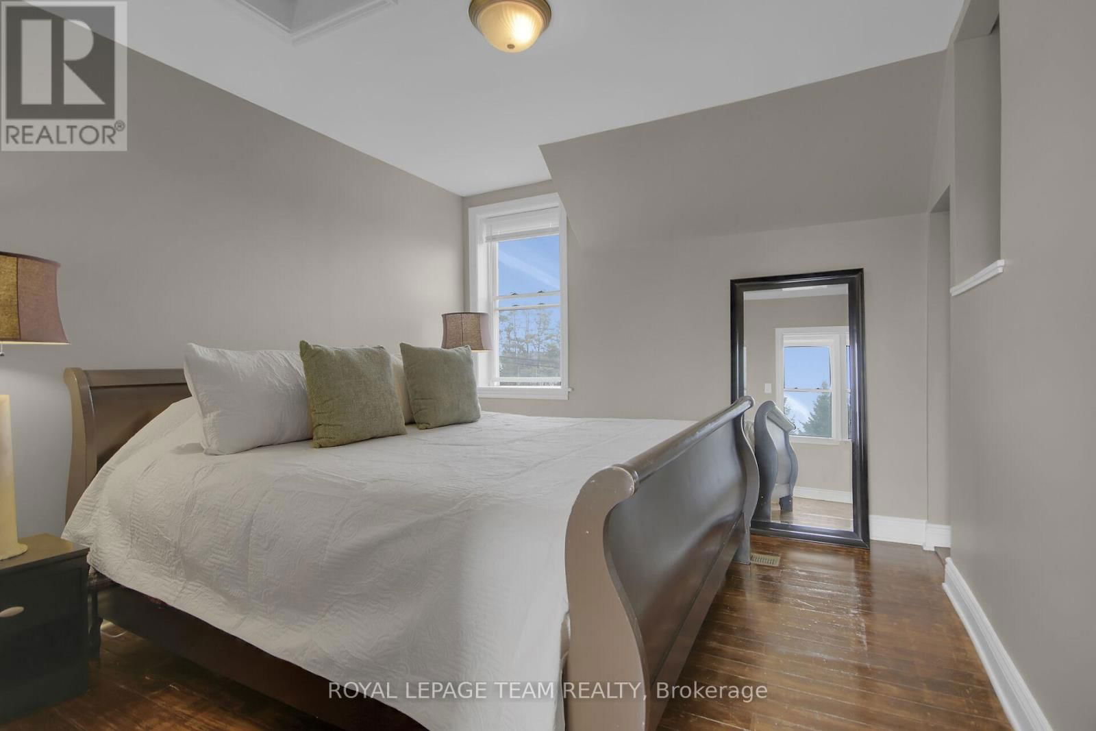 1456 MEADOW DRIVE Image 27