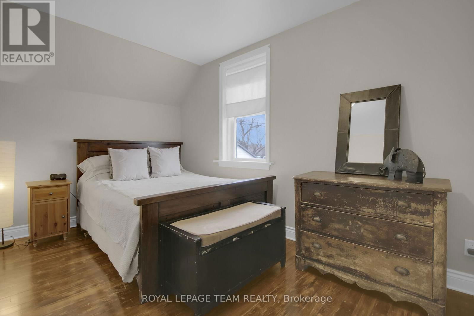 1456 MEADOW DRIVE Image 28
