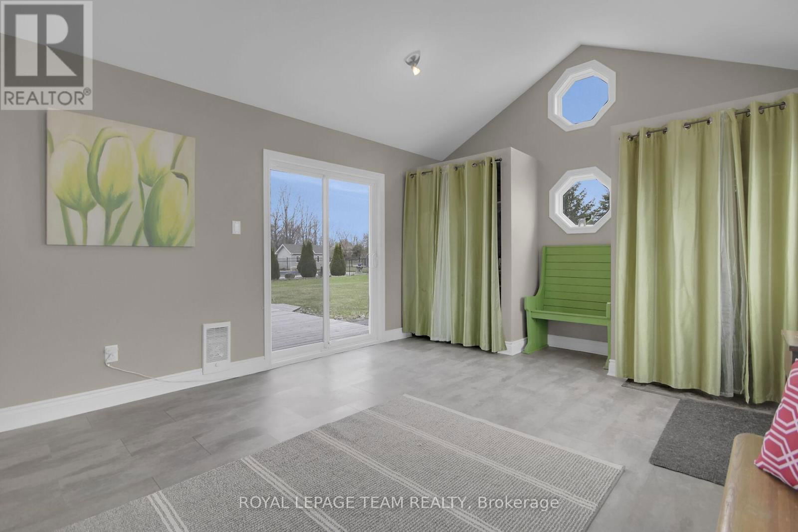 1456 MEADOW DRIVE Image 33