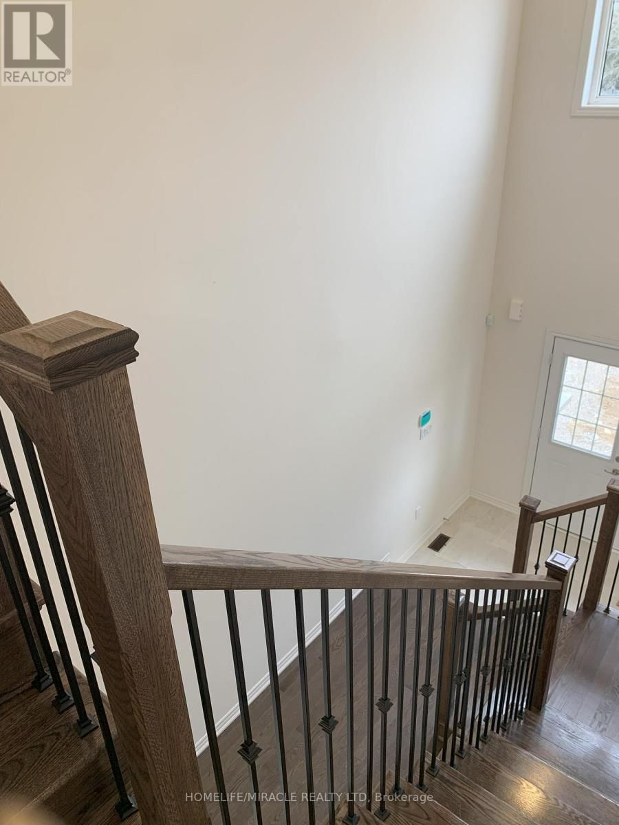 272 POTTRUFF ROAD Image 34