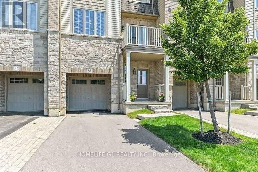 88 WESTBANK TRAIL STONEY CREEK Image 1
