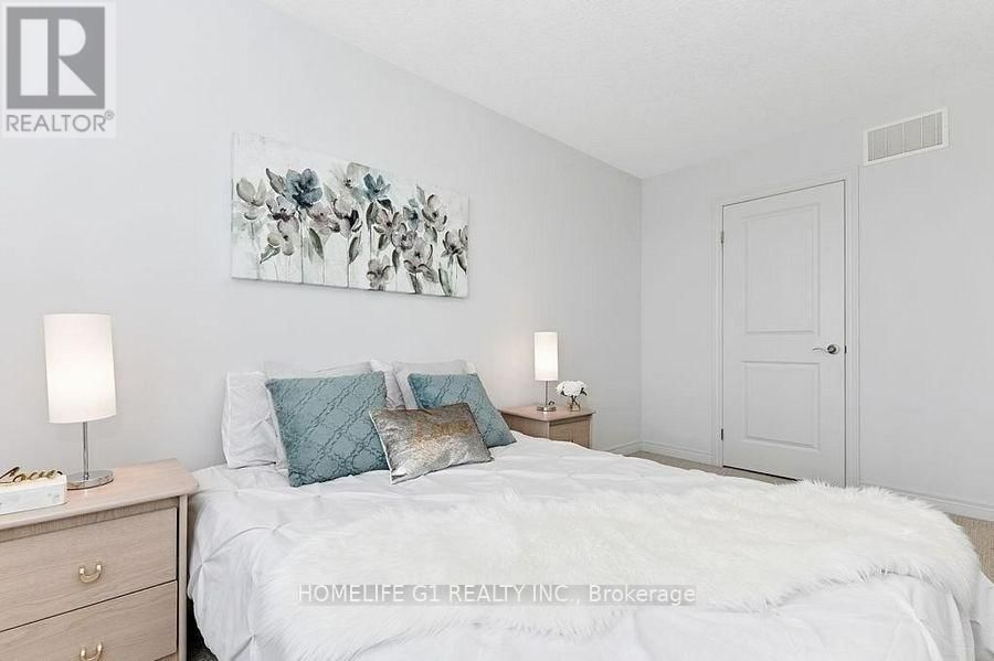 88 WESTBANK TRAIL STONEY CREEK Image 16