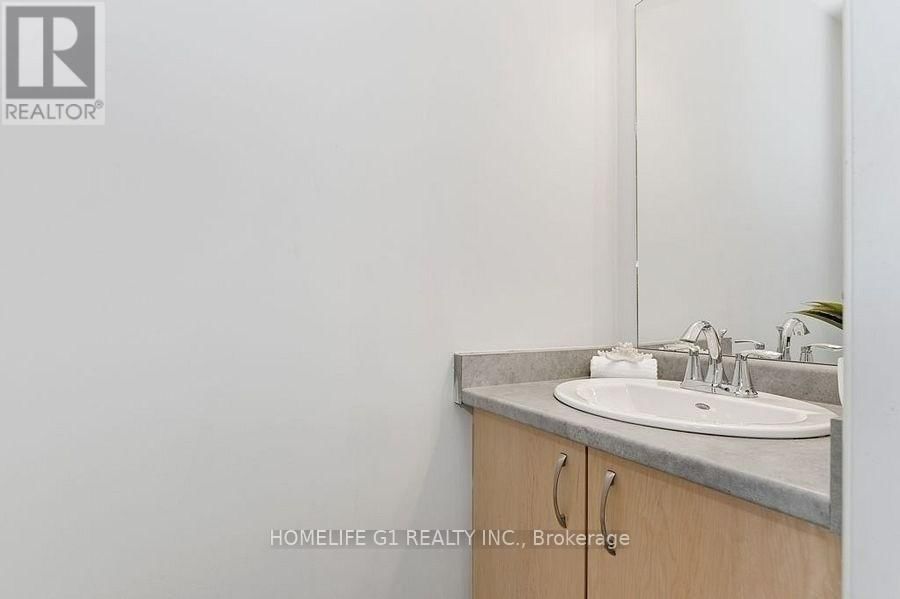 88 WESTBANK TRAIL STONEY CREEK Image 4