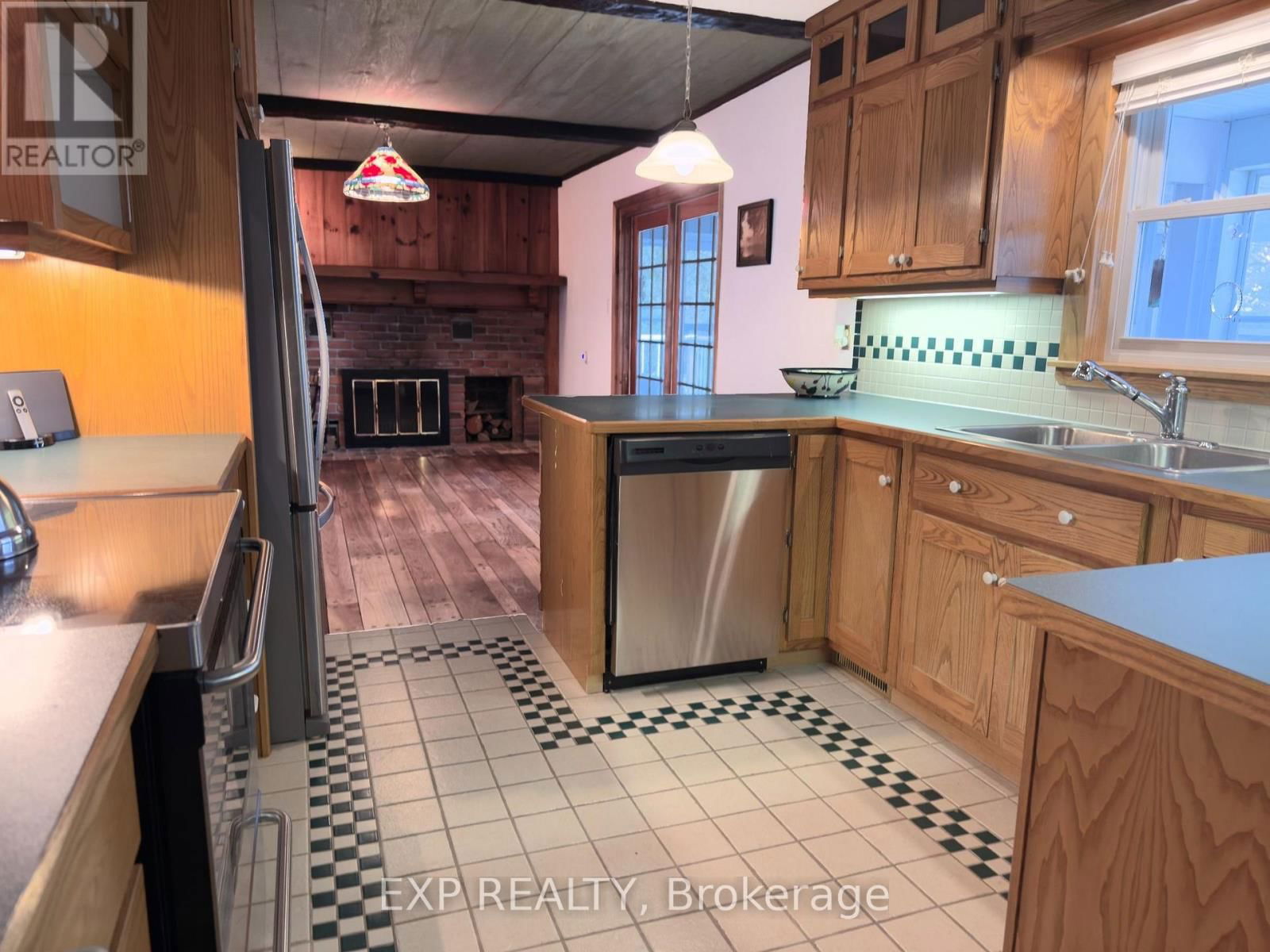 97 HEARTHSTONE DRIVE Image 12