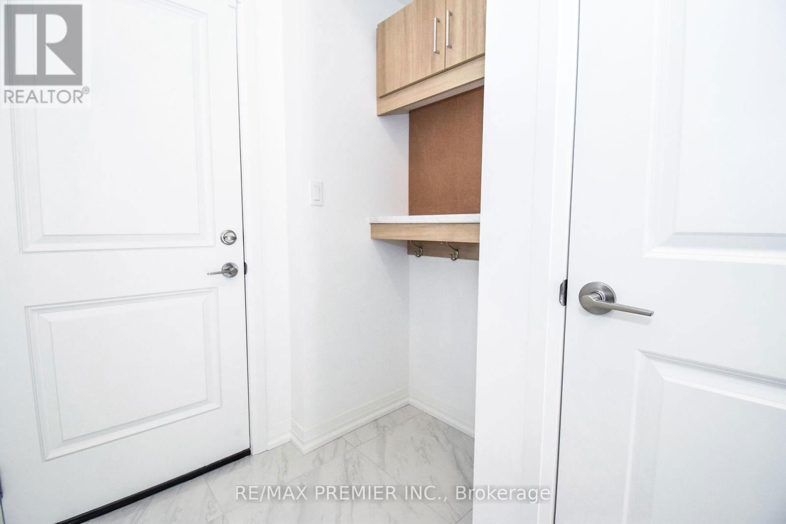 96 ACACIA ROAD Image 28