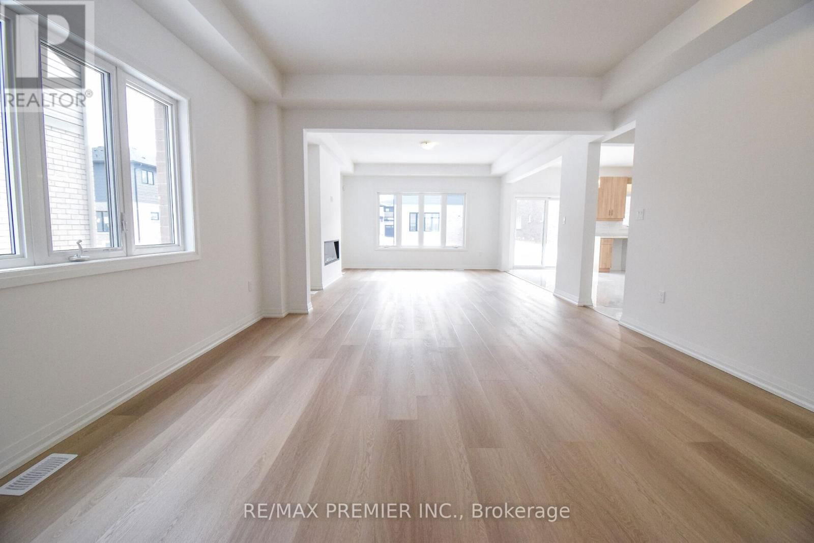 96 ACACIA ROAD Image 7