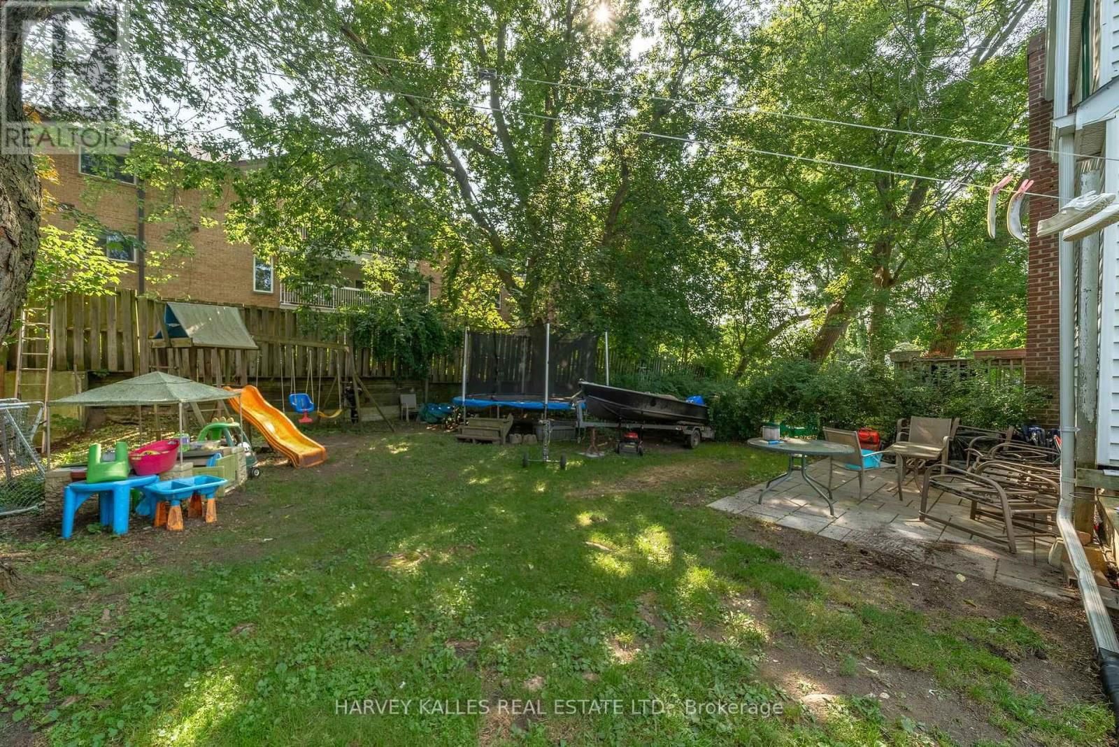 31- 33 WASHBURN STREET Image 15