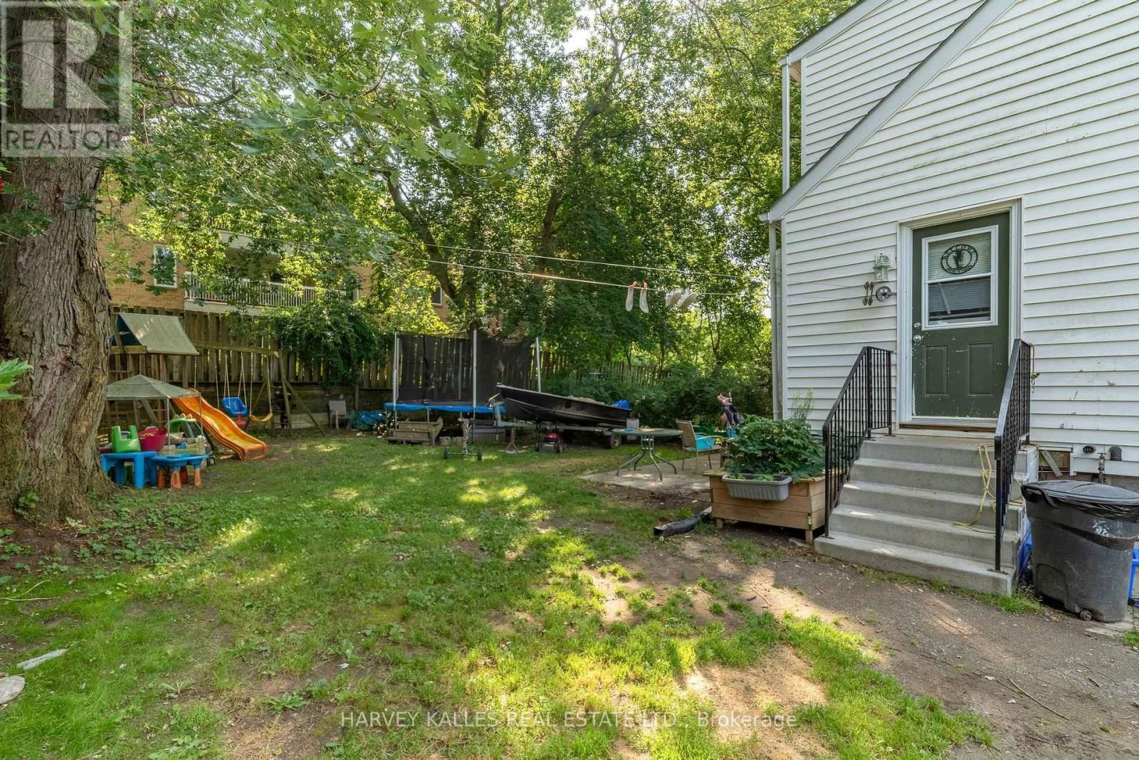 31- 33 WASHBURN STREET Image 7